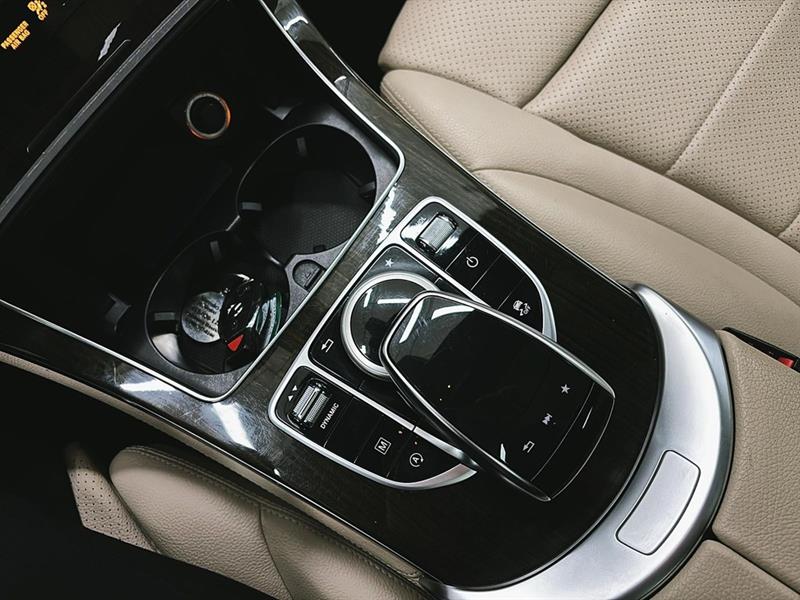 mercedes-benz GLC 2019 - 17