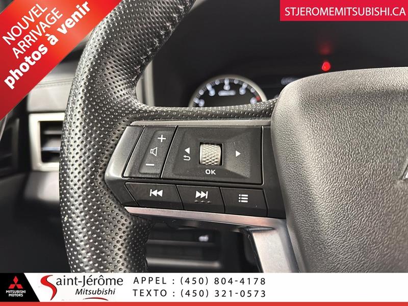 mitsubishi Outlander 2022 - 7