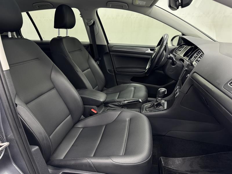 volkswagen Golf 2019 - 32