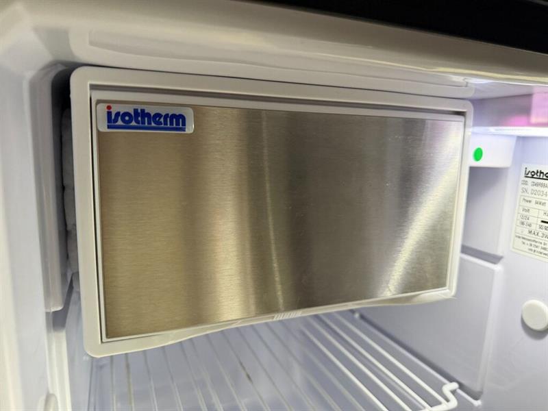 chevrolet Colorado 2023 - 26