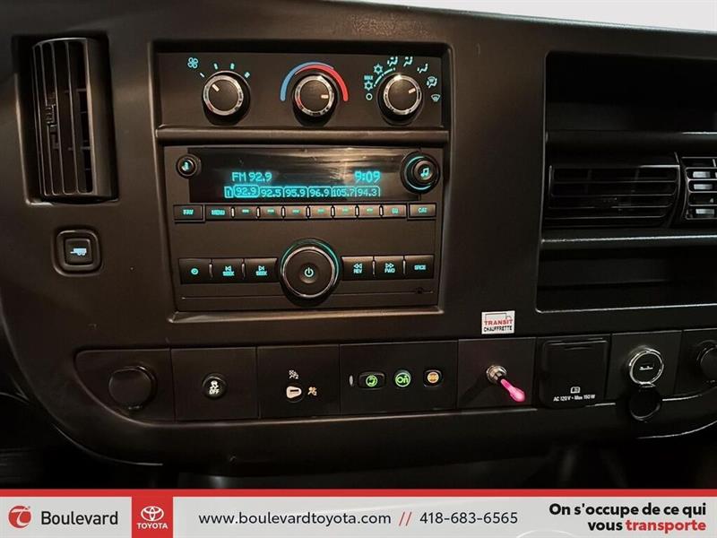 gmc Savana 2023 - 12