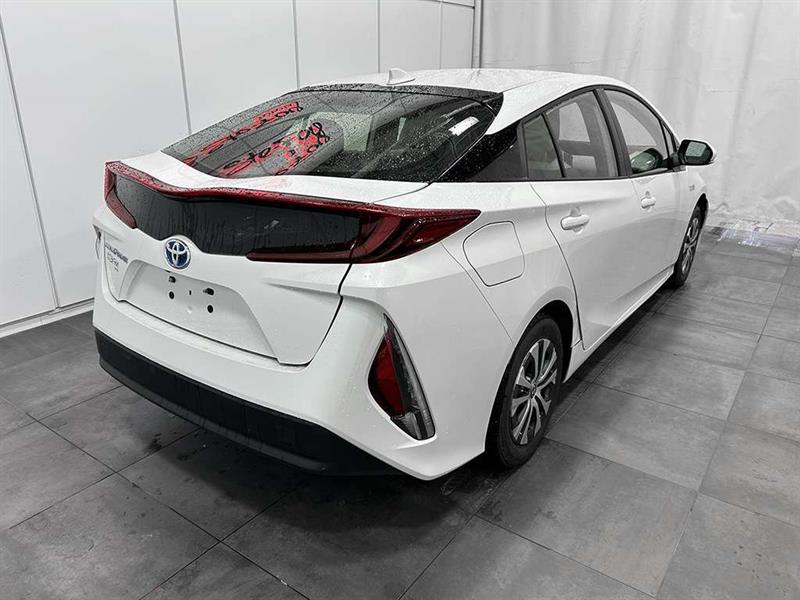 toyota Prius Prime 2021 - 9