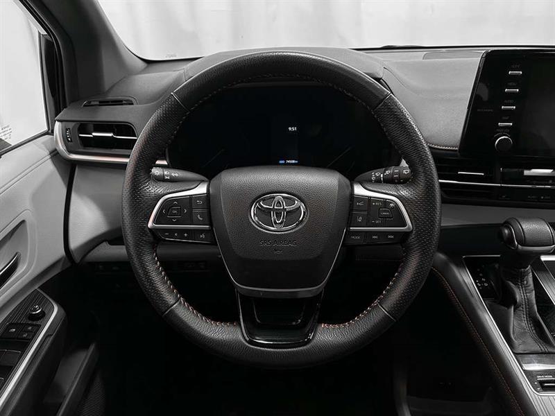 toyota Sienna 2021 - 16