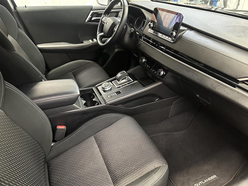 mitsubishi Outlander 2024 - 13