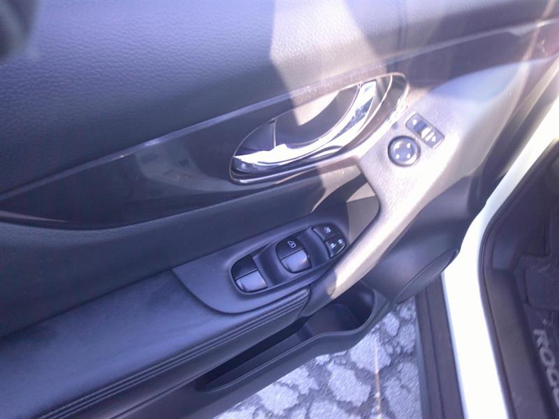 nissan Rogue 2018 - 12