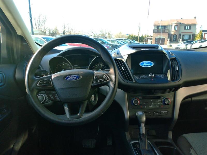 ford Escape 2017 - 11