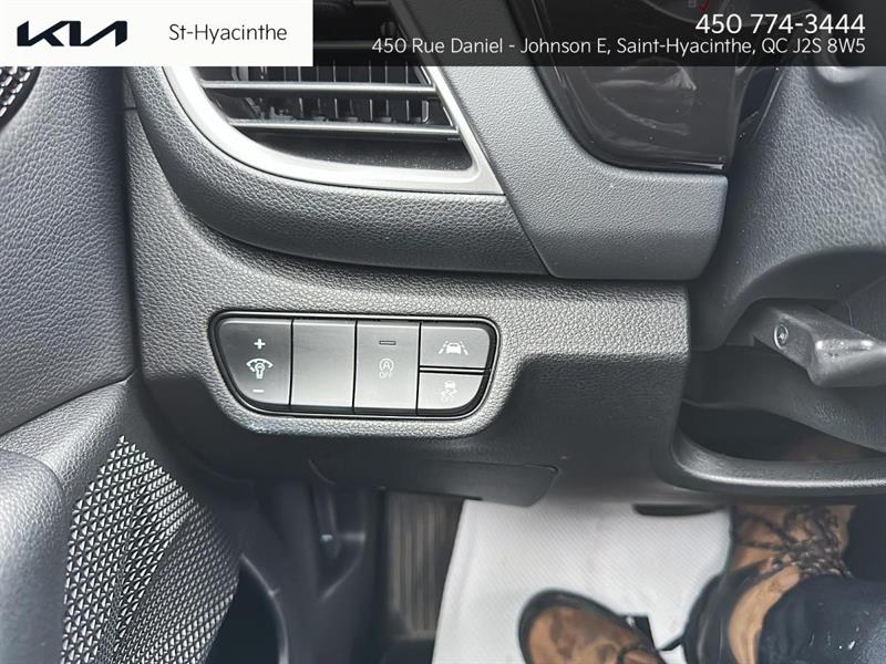 kia Seltos 2023 - 16