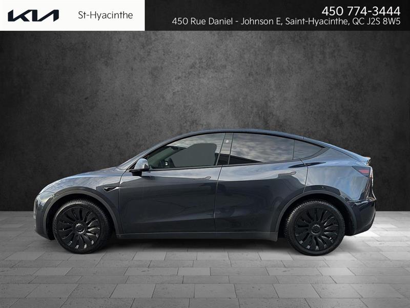 tesla Model Y 2024 - 2