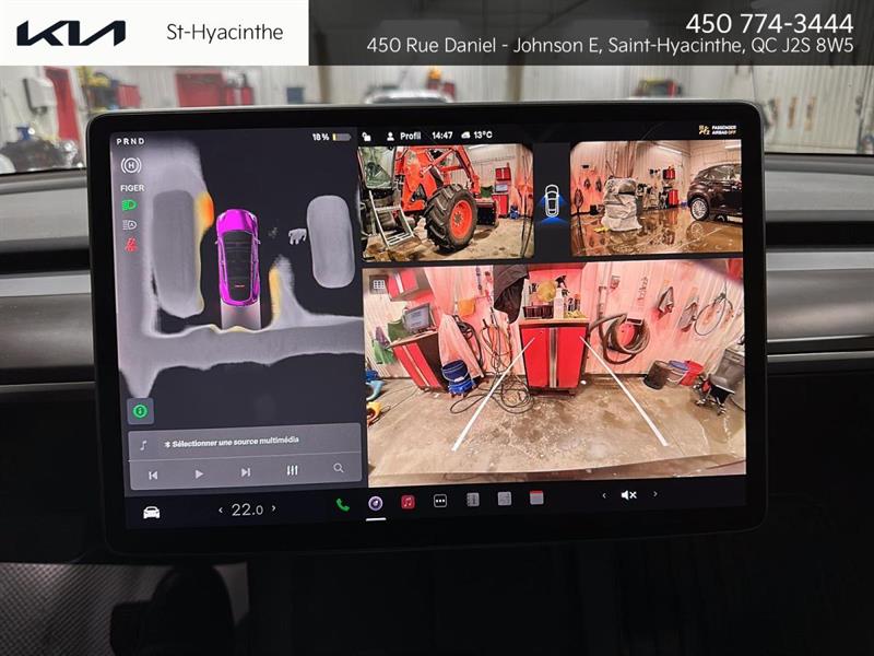 tesla Model Y 2024 - 12