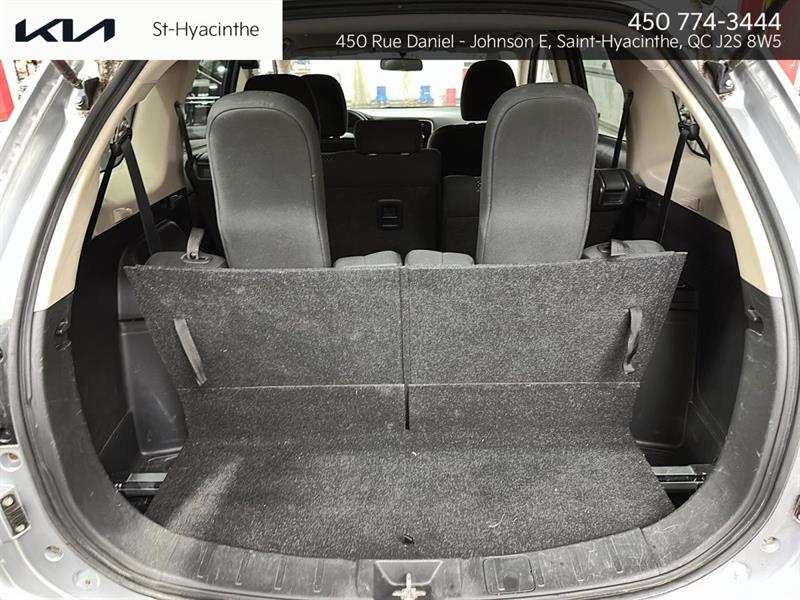 mitsubishi Outlander 2016 - 21