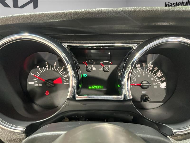 ford Mustang 2007 - 10