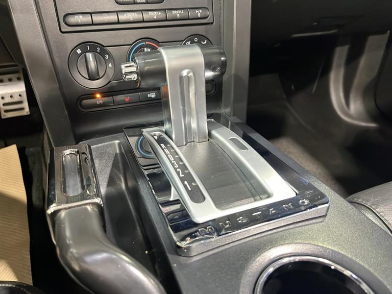 ford Mustang 2007 - 12