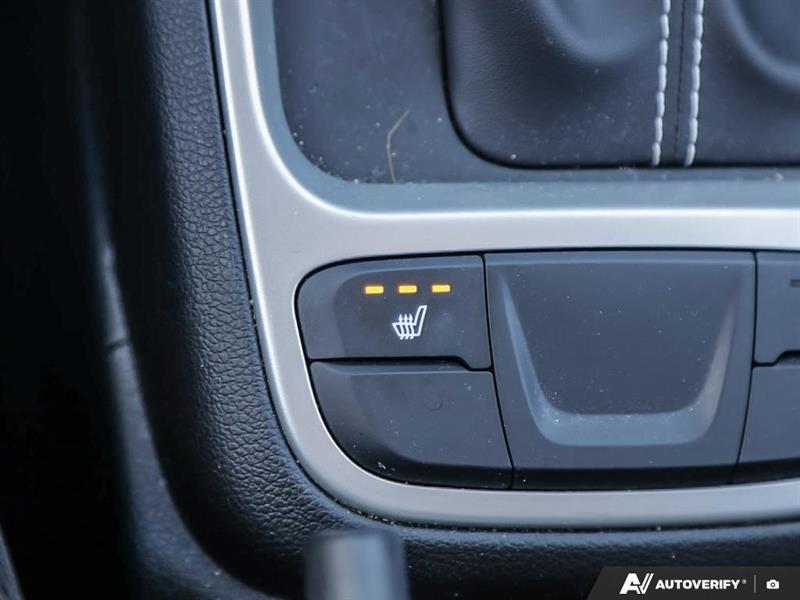 hyundai Venue 2023 - 26