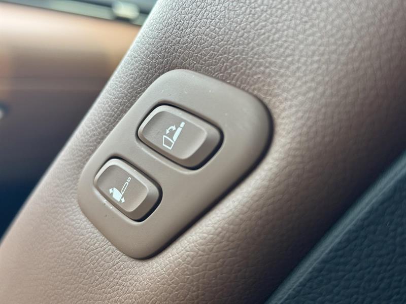 genesis GV70 2025 - 30