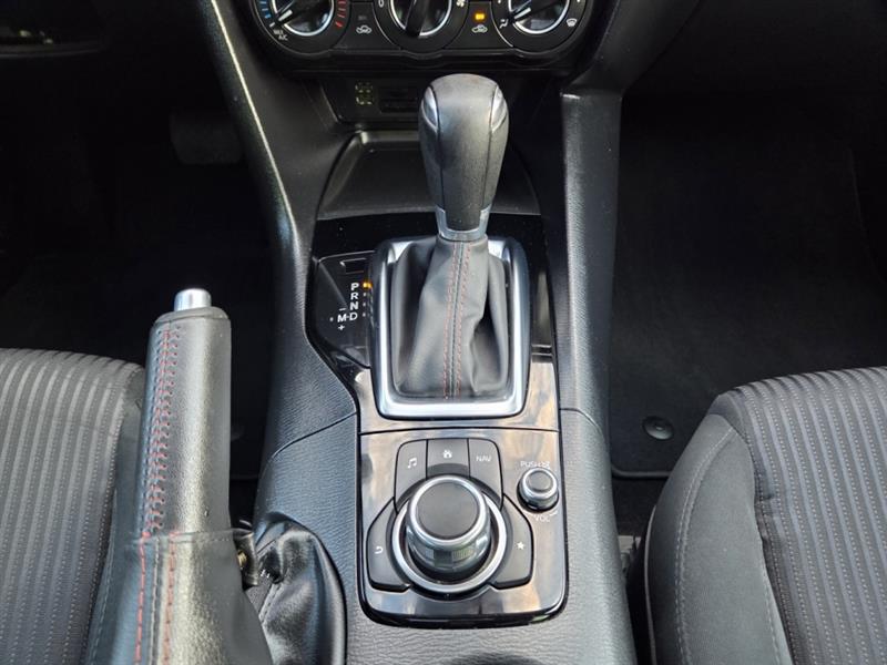 mazda Mazda3 2016 - 15