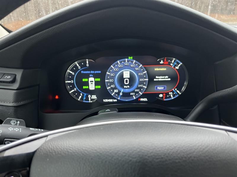 cadillac Escalade ESV 2017 - 36