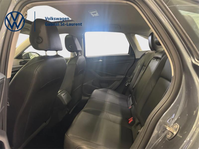 volkswagen Jetta 2019 - 10