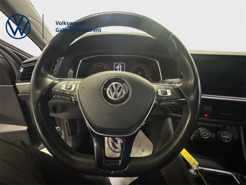 volkswagen Jetta 2019 - 16