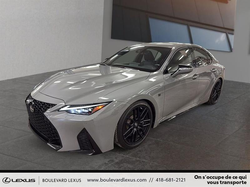 lexus IS  2022