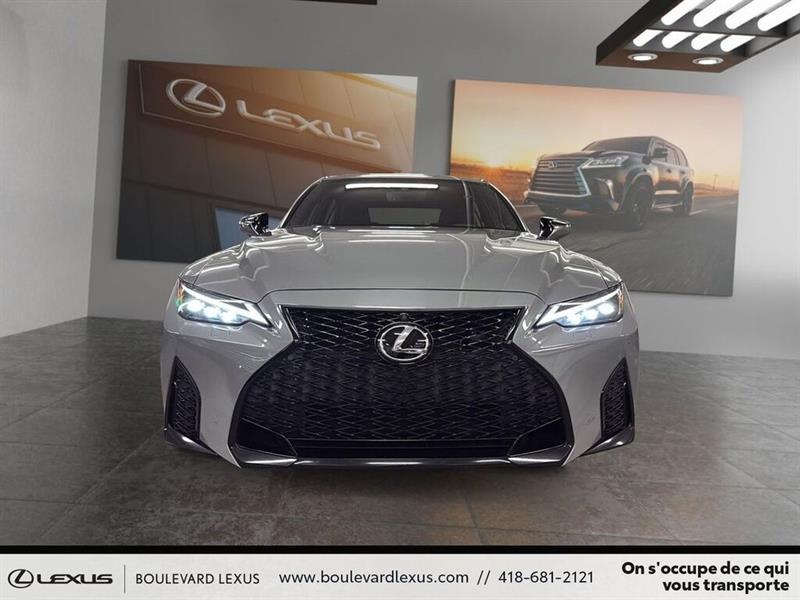 lexus IS  2022 - 2