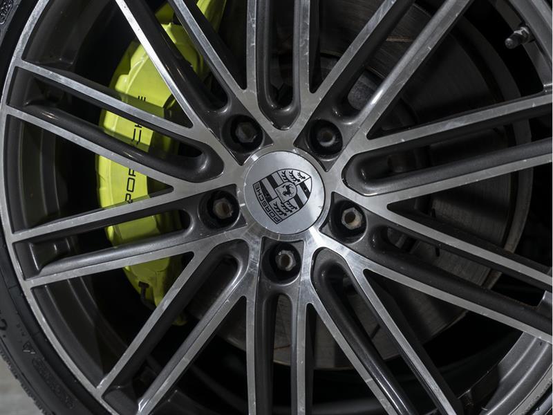 porsche Panamera 2018 - 16