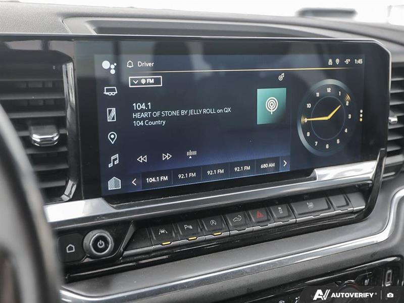 chevrolet Silverado 1500 2023 - 16