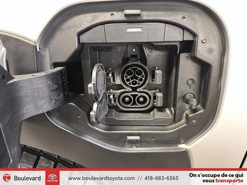 toyota bZ4X 2023 - 2