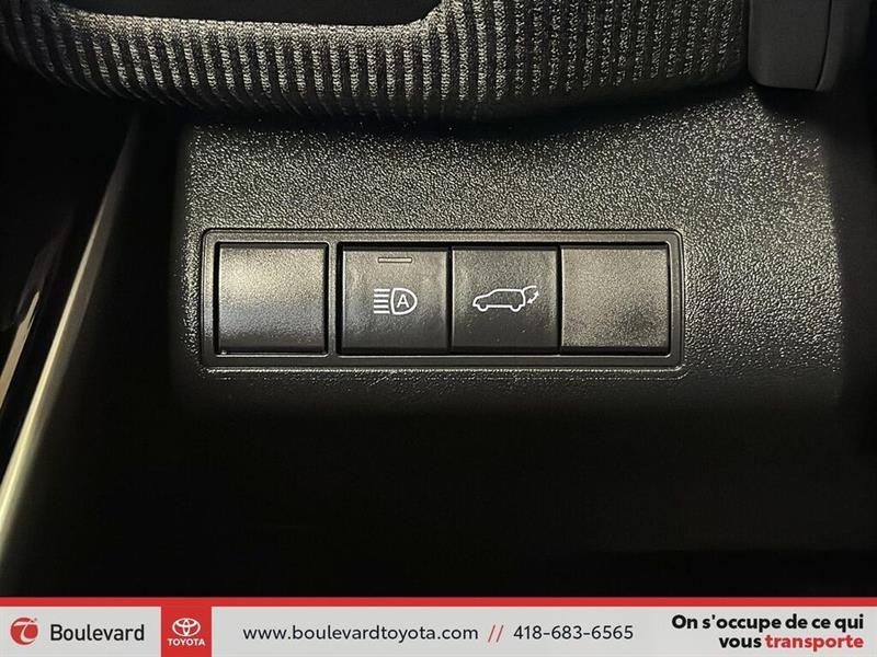 toyota bZ4X 2023 - 12