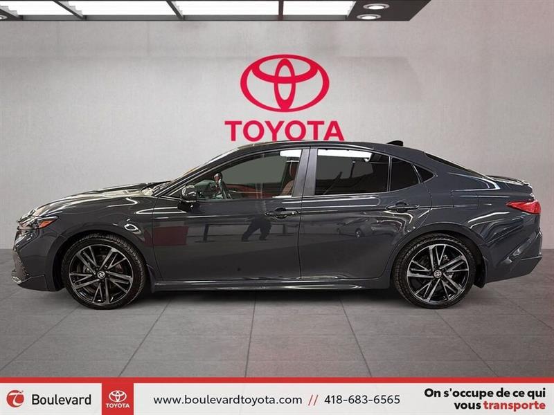 toyota Camry 2025 - 6