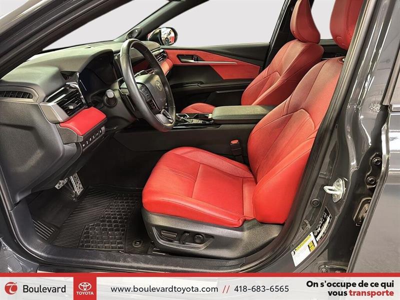 toyota Camry 2025 - 9