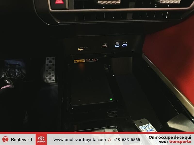 toyota Camry 2025 - 16