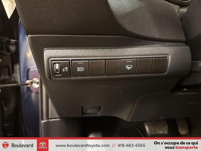 toyota Corolla 2022 - 11