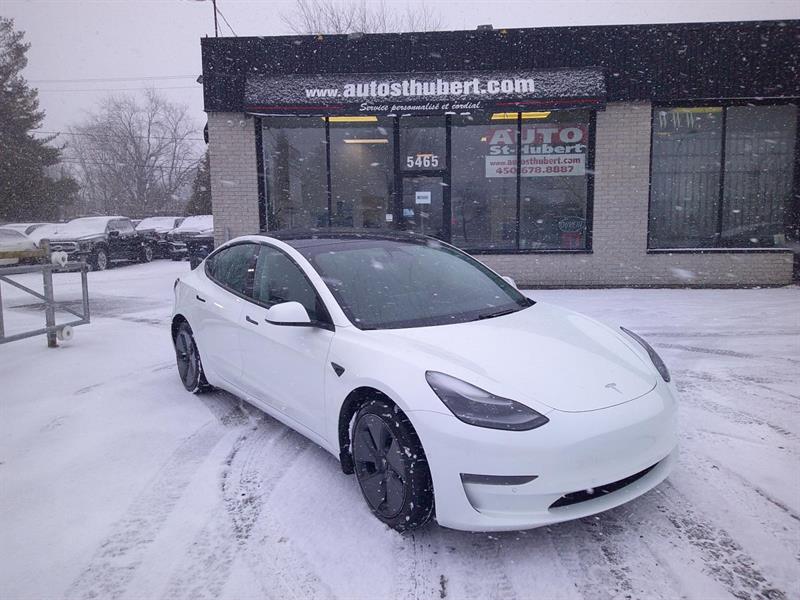 tesla Model 3 2021