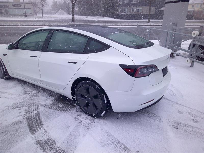 tesla Model 3 2021 - 5