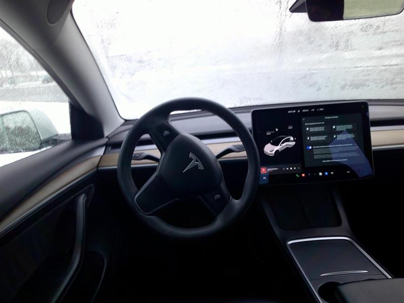 tesla Model 3 2021 - 12