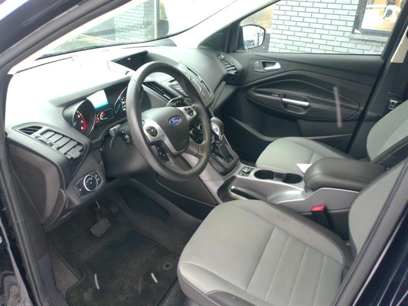 ford Escape 2016 - 10