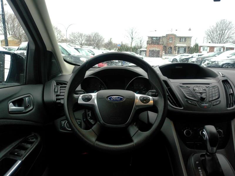 ford Escape 2016 - 12