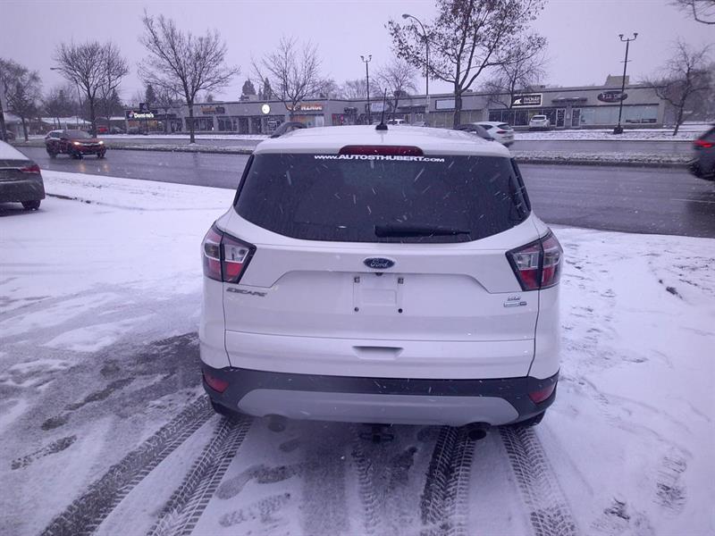 ford Escape 2017 - 4