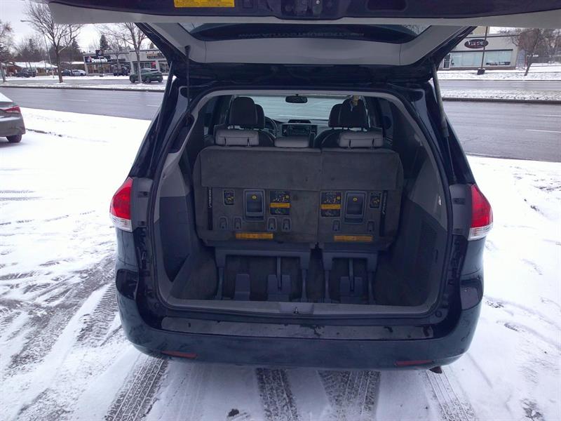 toyota Sienna 2013 - 18