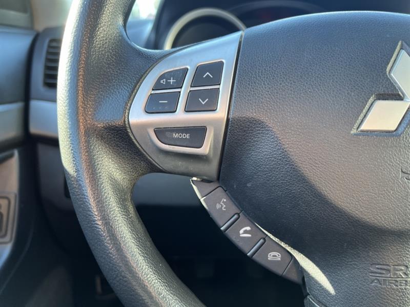 mitsubishi Lancer 2012 - 16