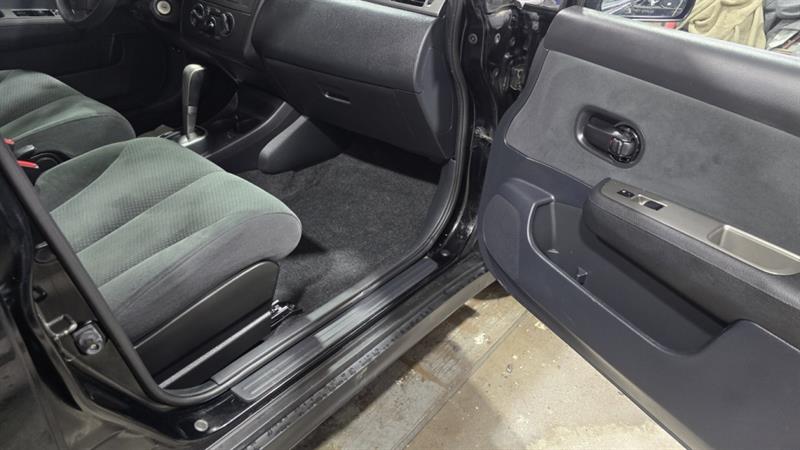 nissan Versa 2012 - 3