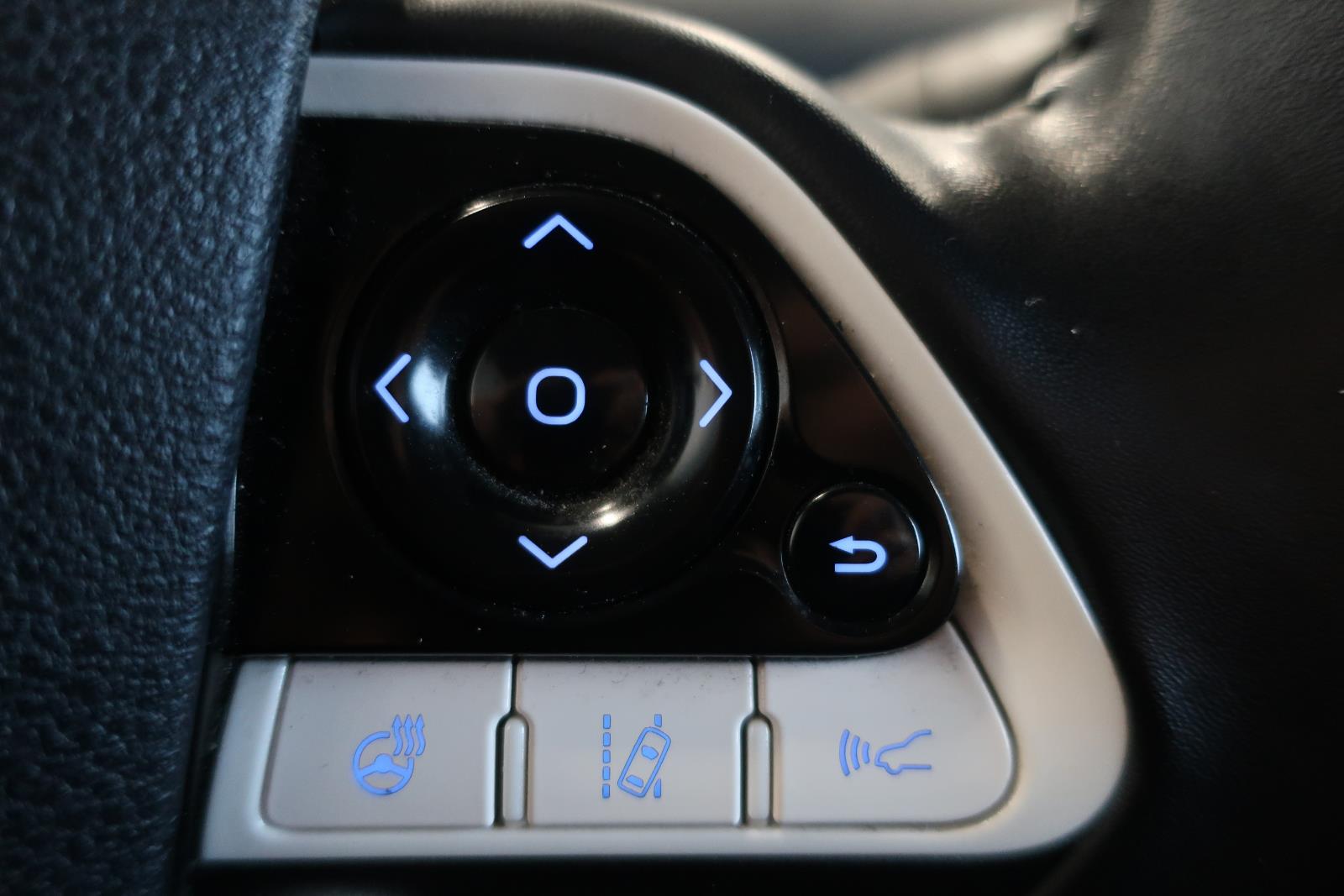 toyota Prius Prime 2019 - 13