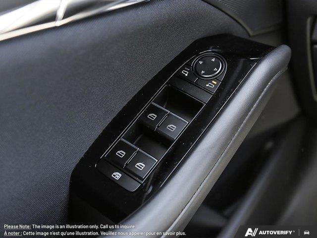 mazda Mazda3 Sport 2025 - 16