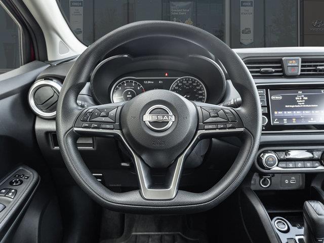 nissan Versa 2024 - 9