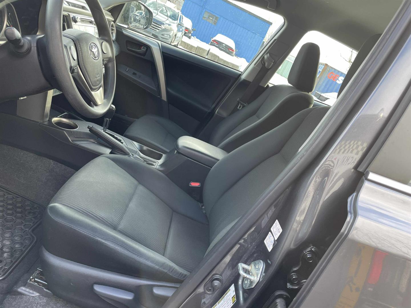 toyota RAV4 2015 - 11