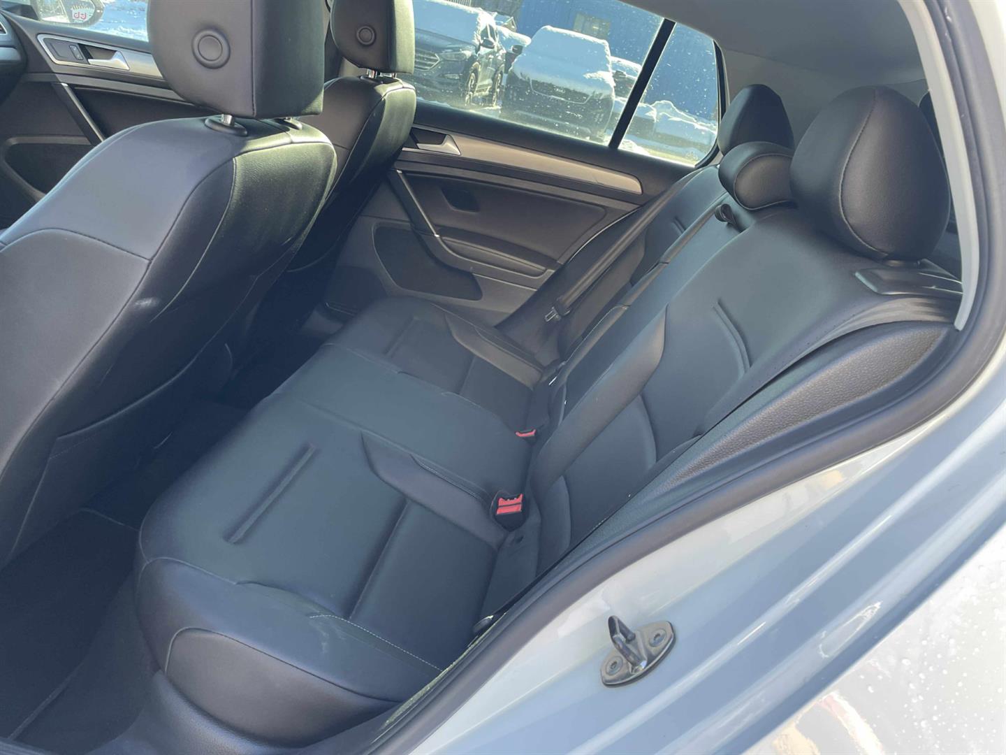 volkswagen Golf 2017 - 9