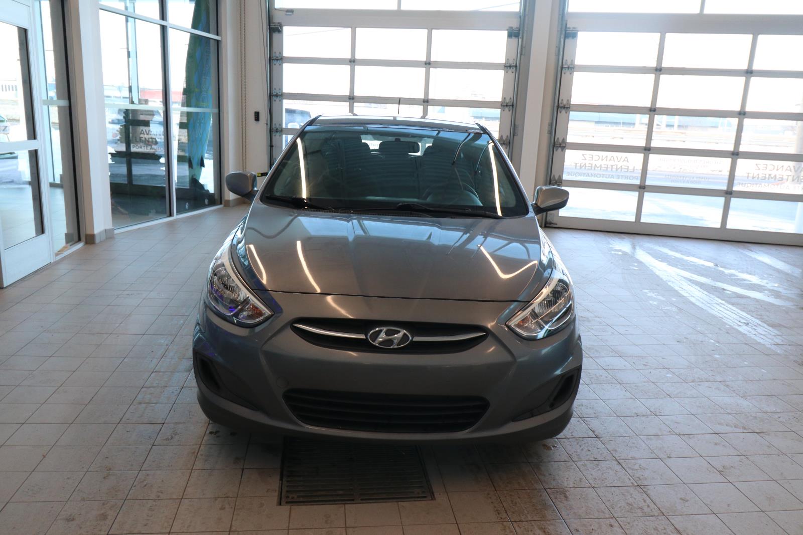 hyundai Accent 2016 - 3