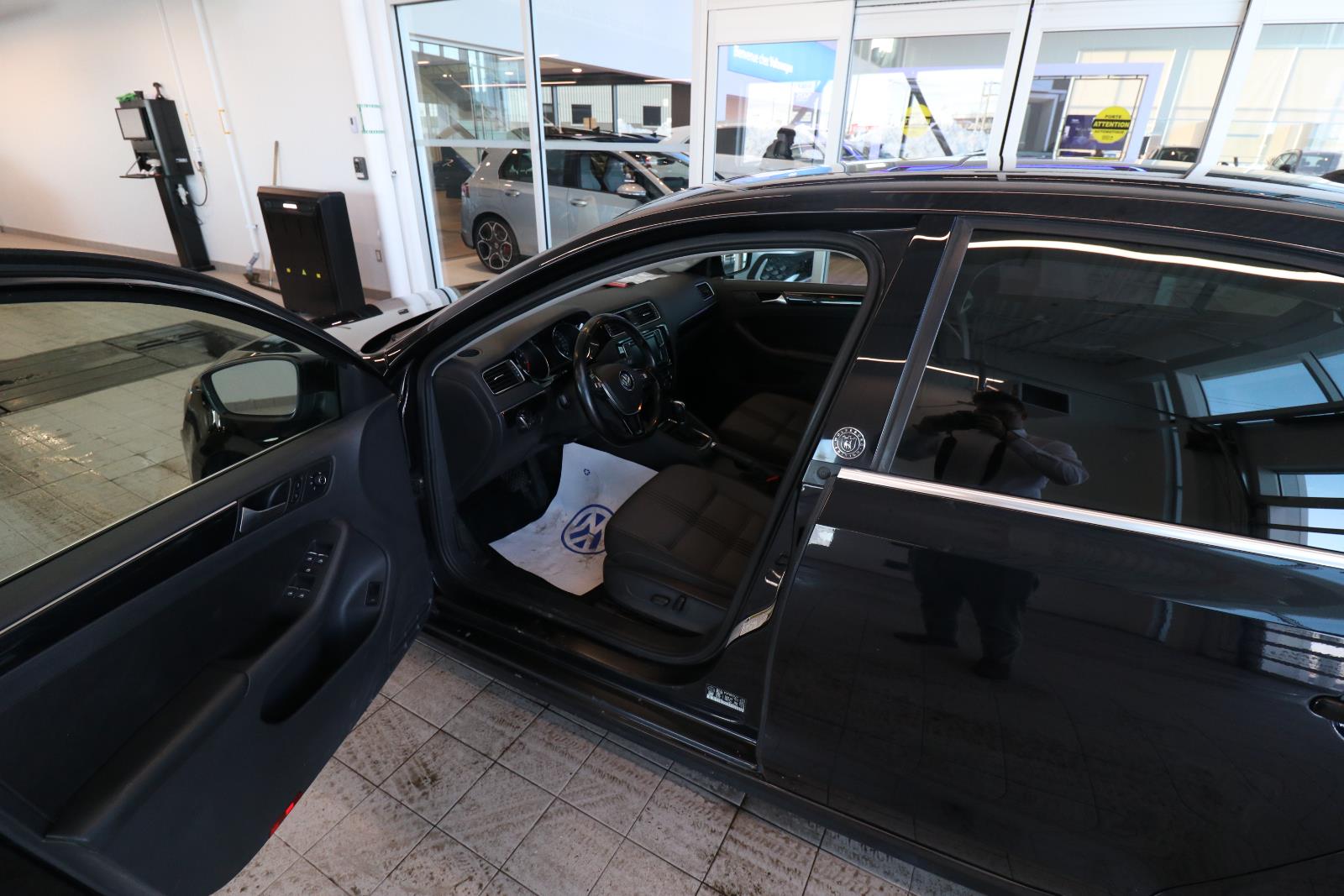 volkswagen Jetta Sedan 2017 - 9