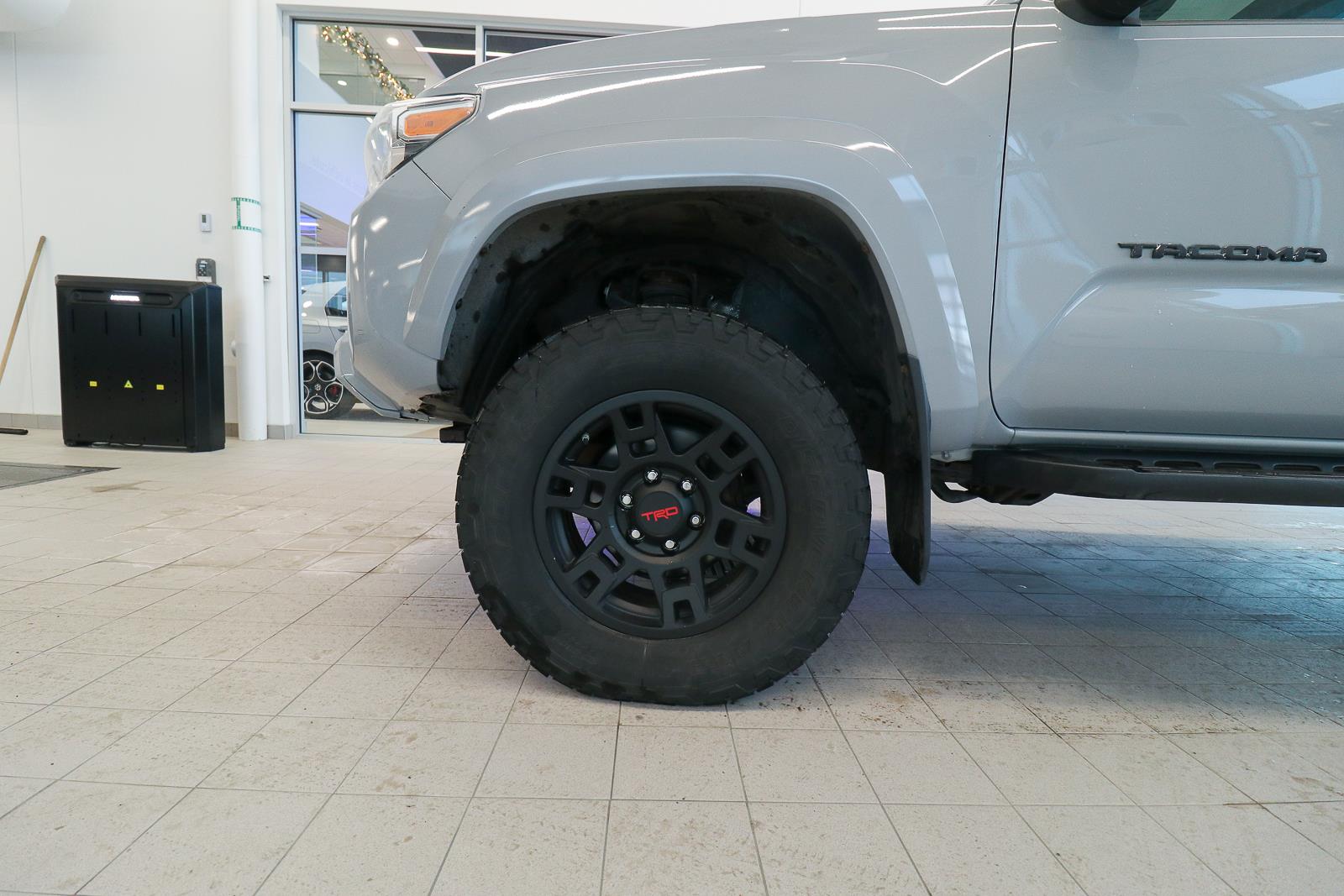 toyota Tacoma 2018 - 8