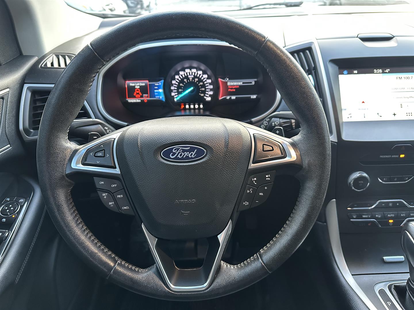 ford Edge 2018 - 17